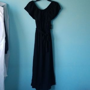 FOREVER 21 Black Flowy Maxi Dress